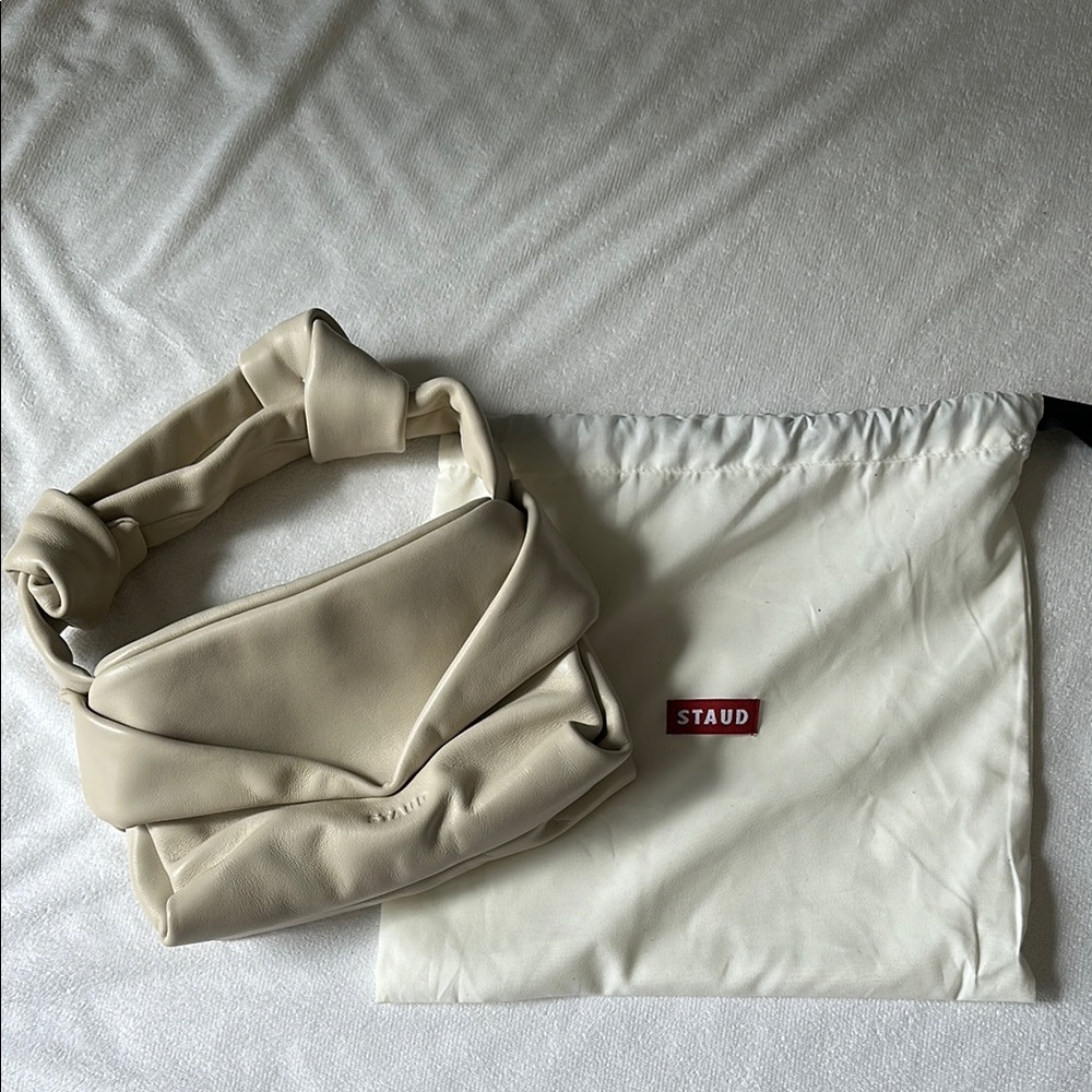 STAUD | “Kiss” Bag in Cream - Pristine Condition